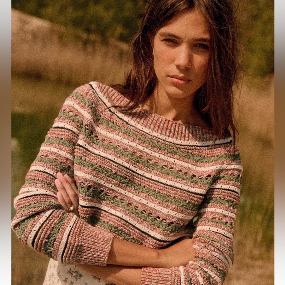 Pull Marge sweater NWOT